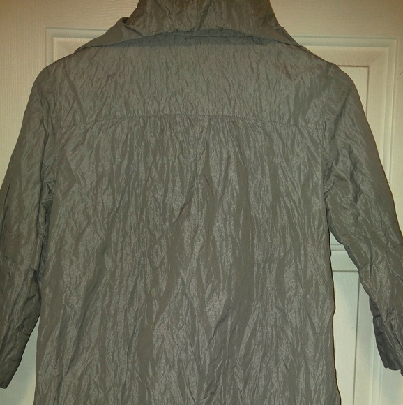 Mac & Jac Lightweight Wrinkled  Coat - Picture 5 of 6
